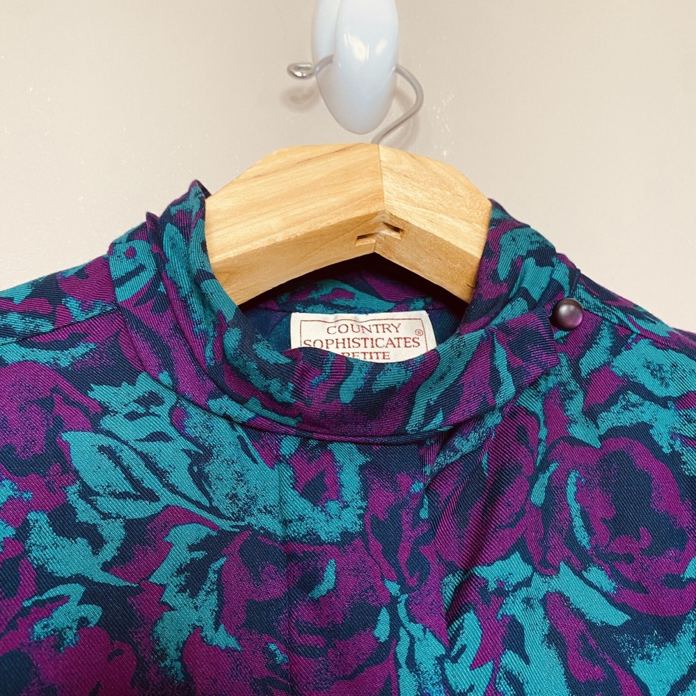 Country Sophisticates by Pendleton Blouse Button Up Abstract Floral size 10 - Picture 3 of 16